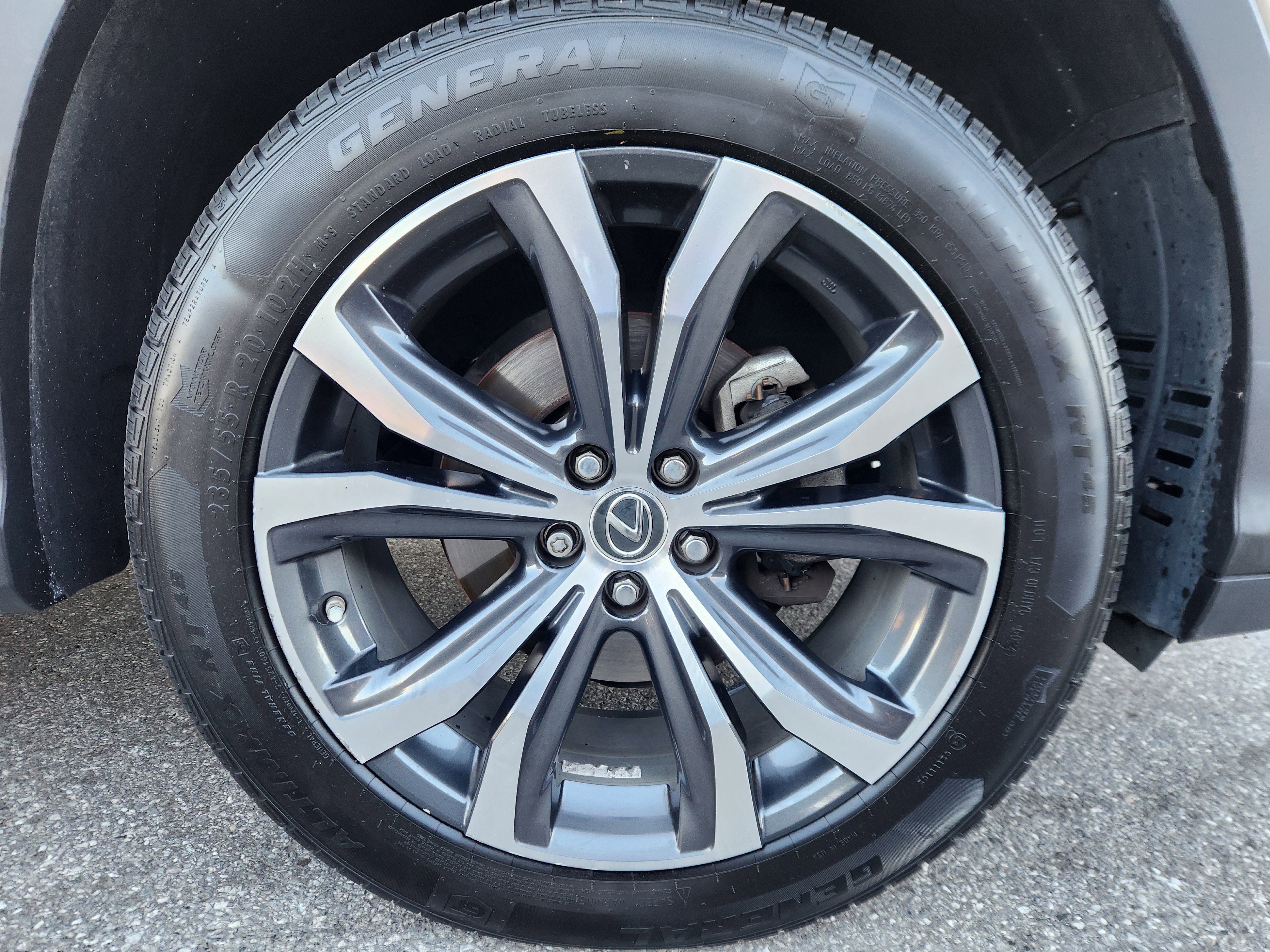 Used 2018 Lexus RX 350L Luxury image 22