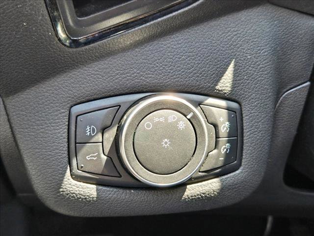 Used 2017 Ford Escape Titanium FWD image 11