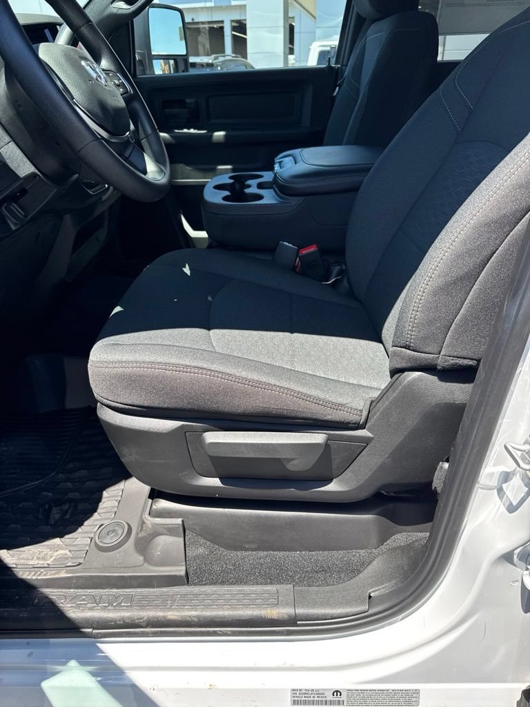 New 2026 RAM 2500 Tradesman AWD/4WD image 9