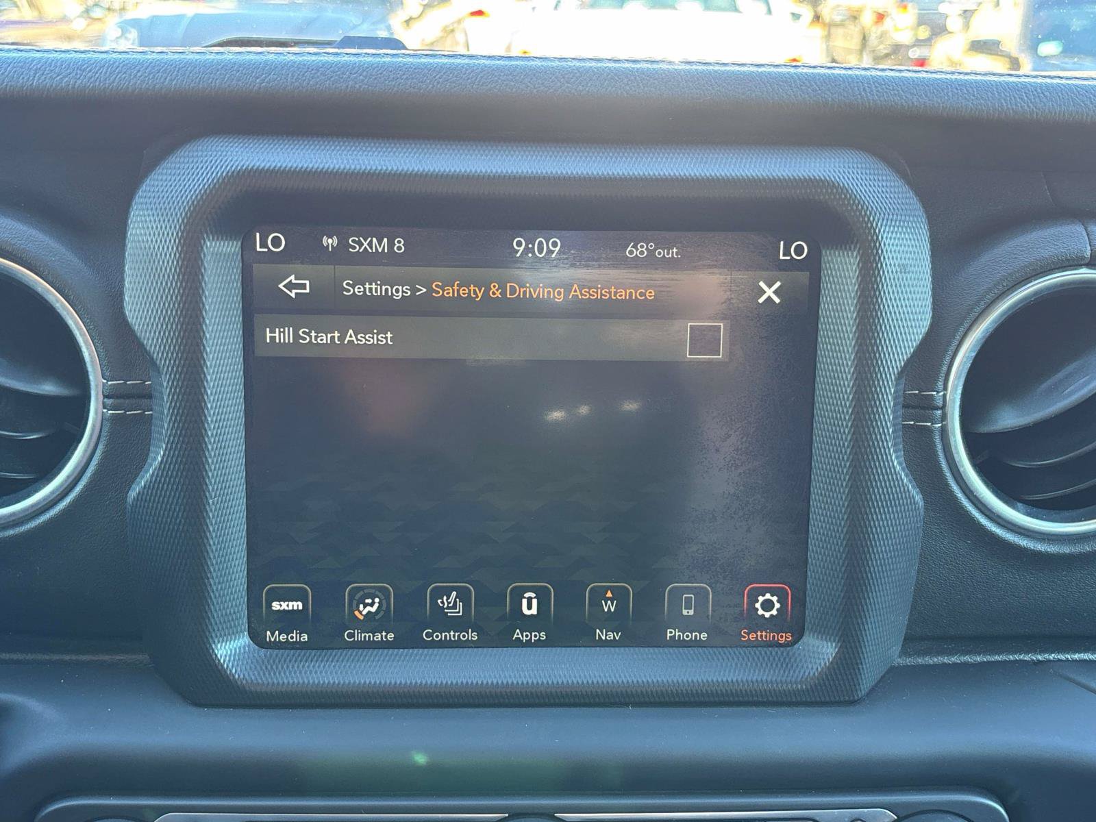 Used 2020 Jeep Gladiator Overland AWD/4WD image 21