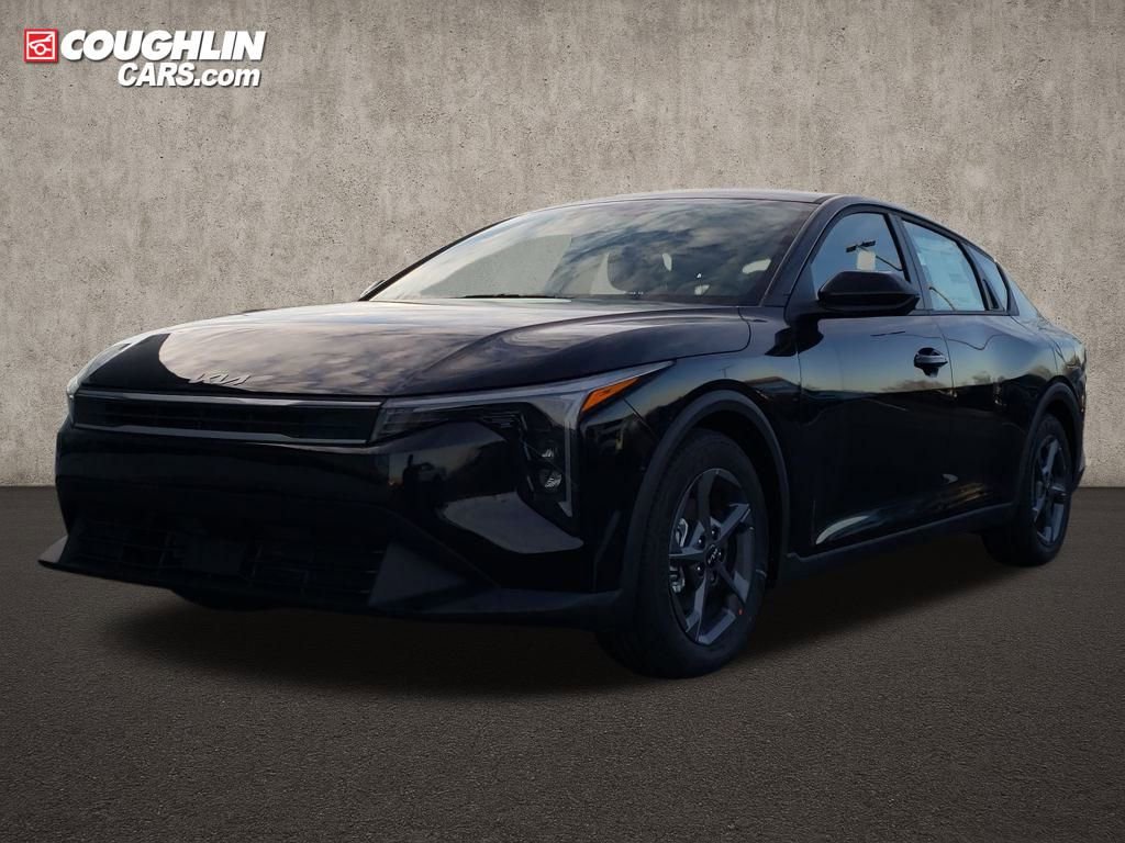 New 2025 Kia K4 LXS image 3