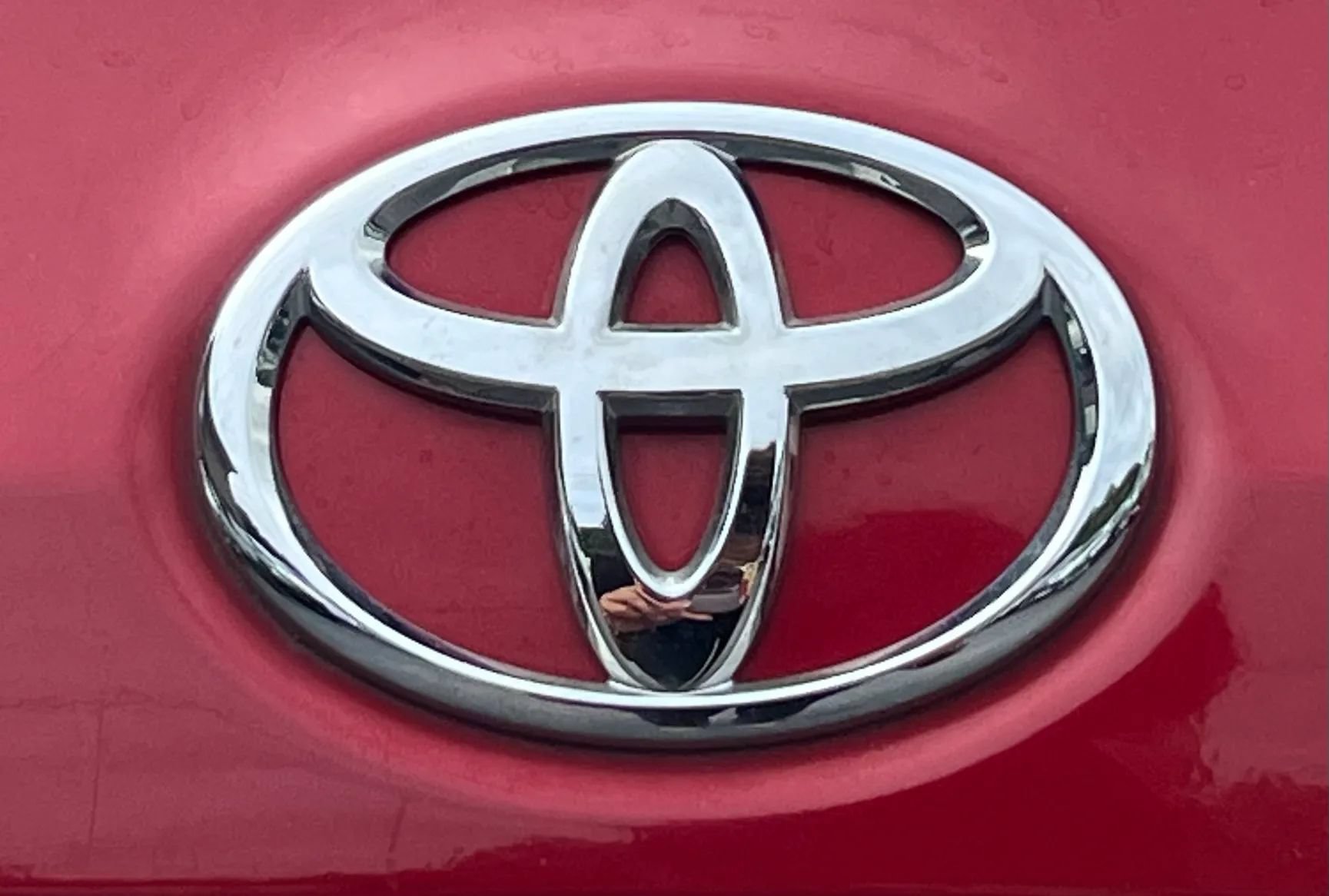 Used 2018 Toyota Corolla LE w/ Body Protection Package FWD image 48