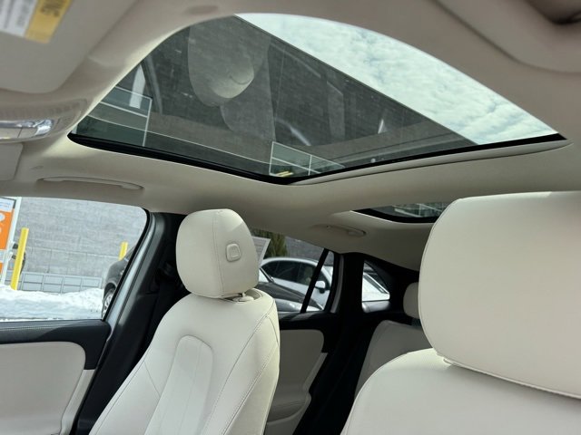 Certified 2023 Mercedes-Benz GLA 250 4MATIC image 22