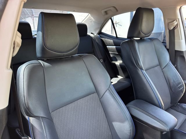 Used 2019 Toyota Corolla SE FWD image 24