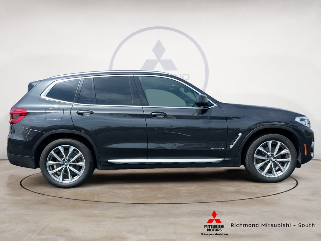 Used 2018 BMW X3 xDrive30i AWD/4WD image 2