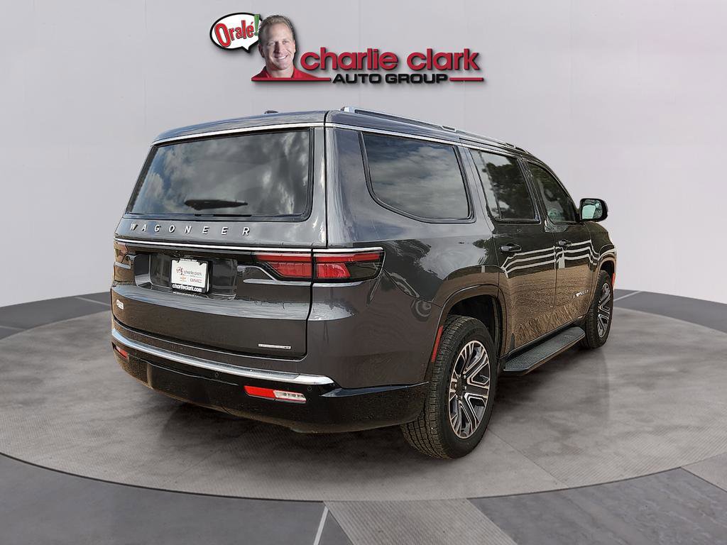 Used 2024 Jeep Wagoneer Series II w/ Flexible Seating Group image 5