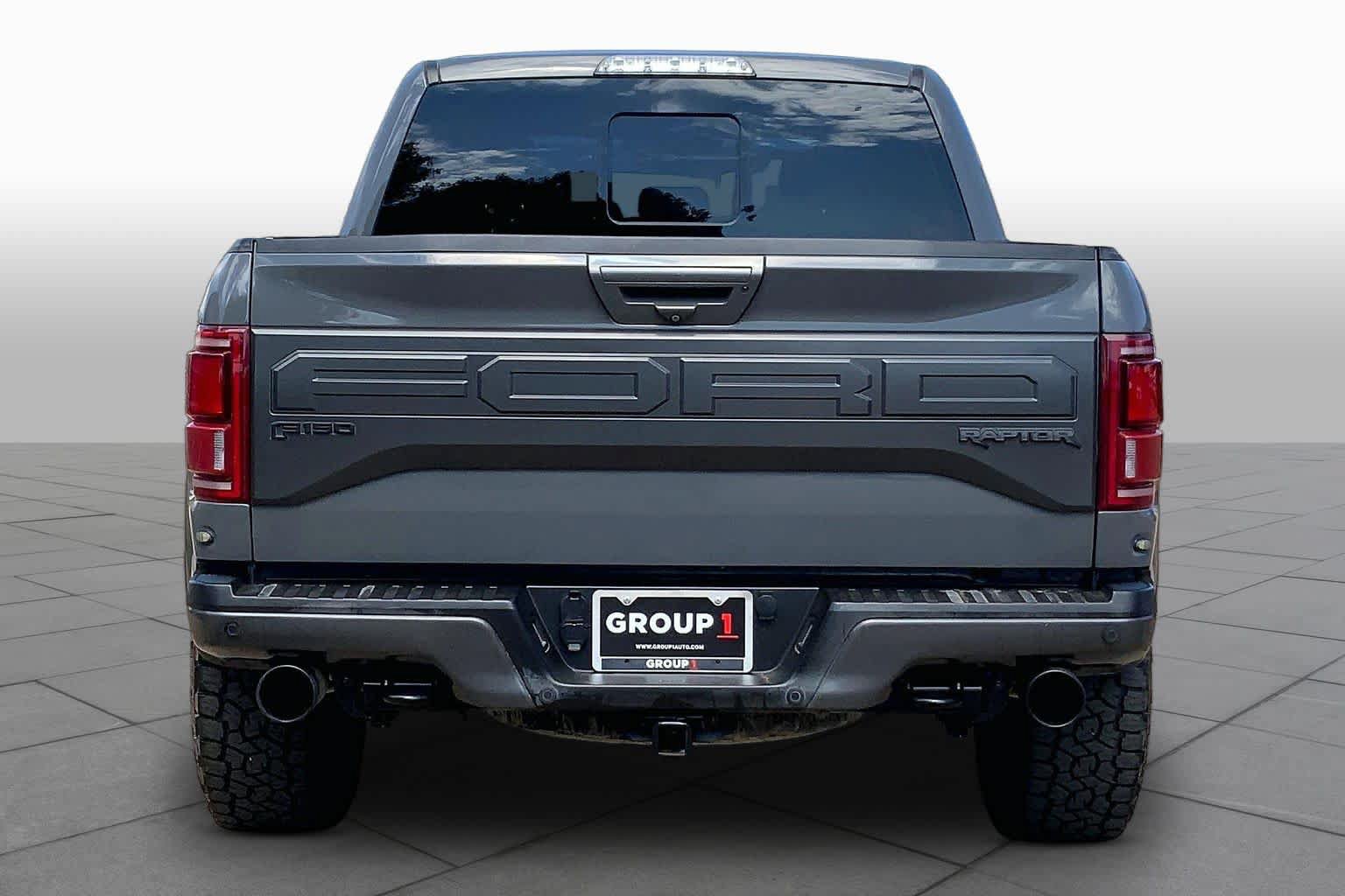 Used 2018 Ford F150 Raptor w/ Equipment Group 802A Luxury AWD/4WD image 5