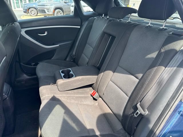 Used 2016 Hyundai Elantra GT FWD image 25