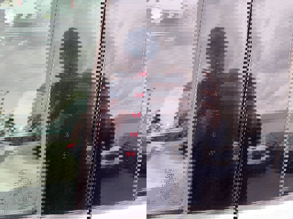 Used 2019 Ford Edge Titanium w/ Equipment Group 301A image 9