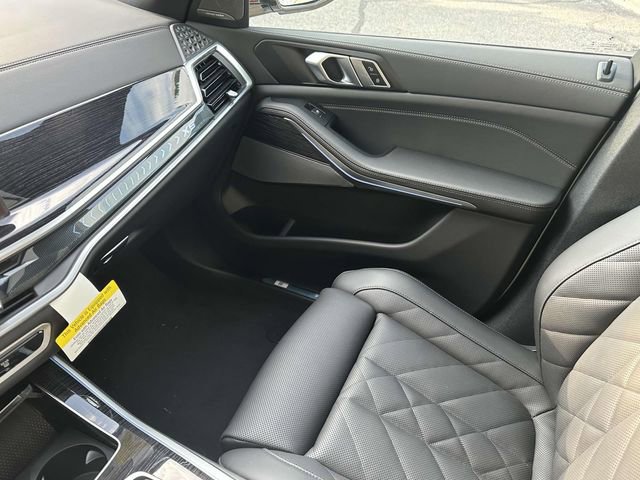 New 2026 BMW X5 xDrive50e w/ M Sport Package image 18