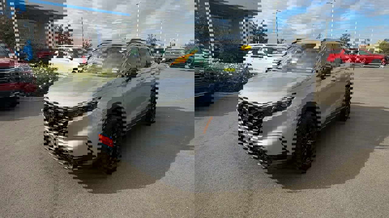 Used 2023 Honda CR-V Sport image 2