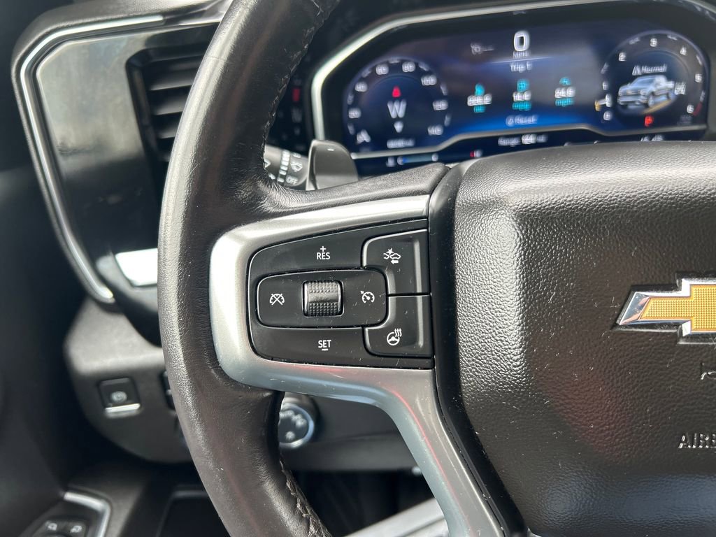 Used 2023 Chevrolet Silverado 1500 LT AWD/4WD image 23