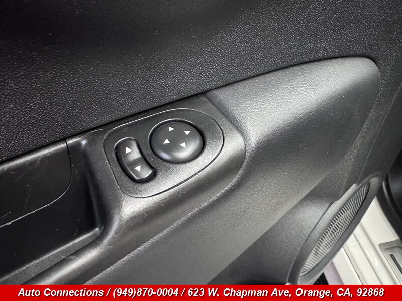 Used 2012 FIAT 500 Abarth w/ Safety & Convenience Pkg FWD image 19
