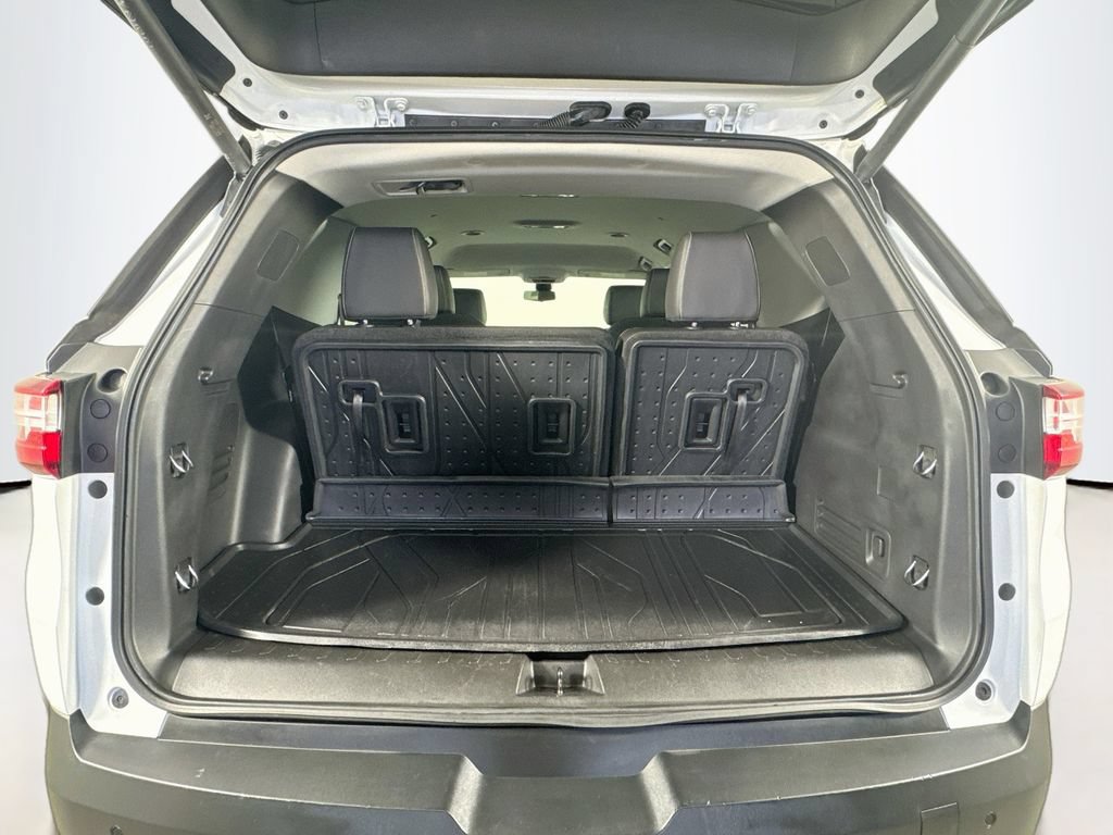 Used 2020 Chevrolet Traverse RS FWD image 28