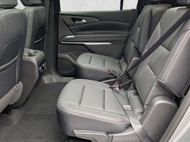 New 2026 Chevrolet Traverse LT w/ Sun and Wheel Package image 16