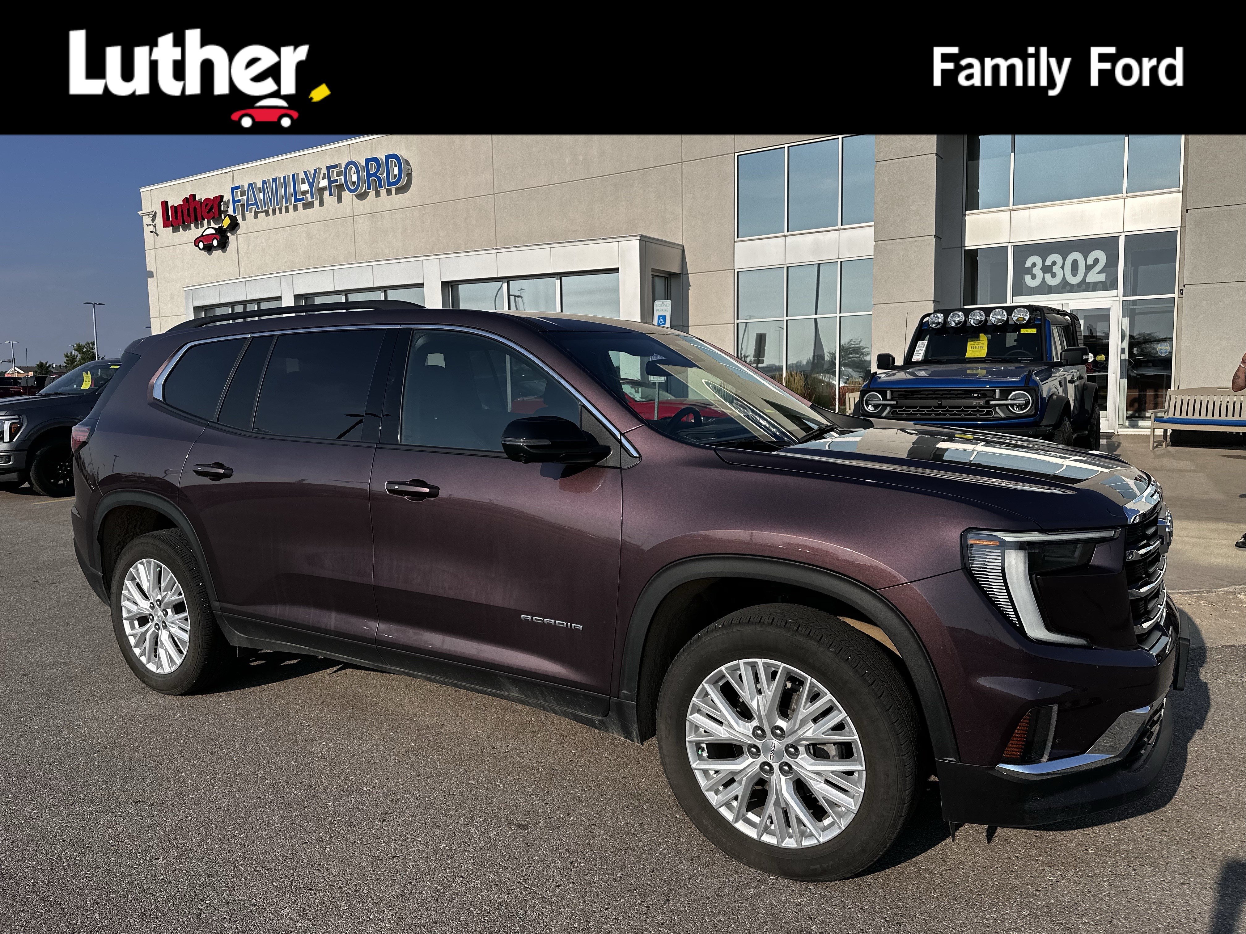 Used 2024 GMC Acadia Elevation w/ Luxury Package AWD/4WD video 1