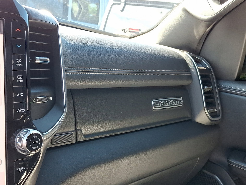 Certified 2025 RAM 1500 Laramie w/ Sport Appearance Package image 32