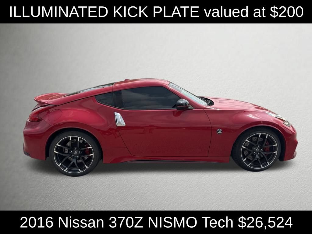 Used 2016 Nissan 370Z NISMO RWD image 2