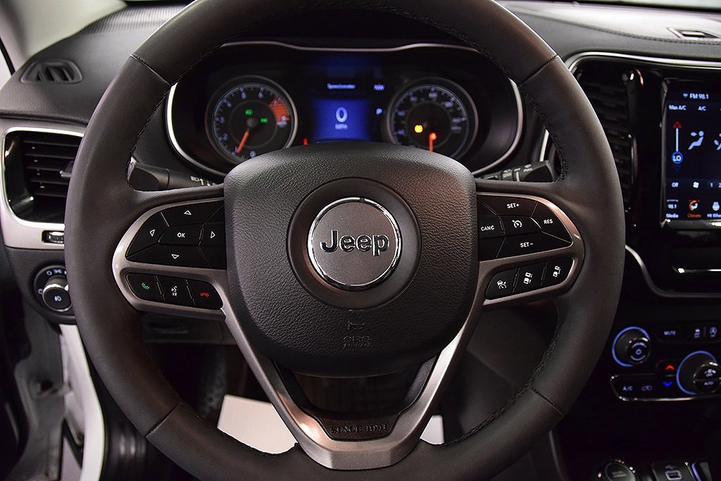 Used 2022 Jeep Cherokee Limited w/ Elite Package image 18