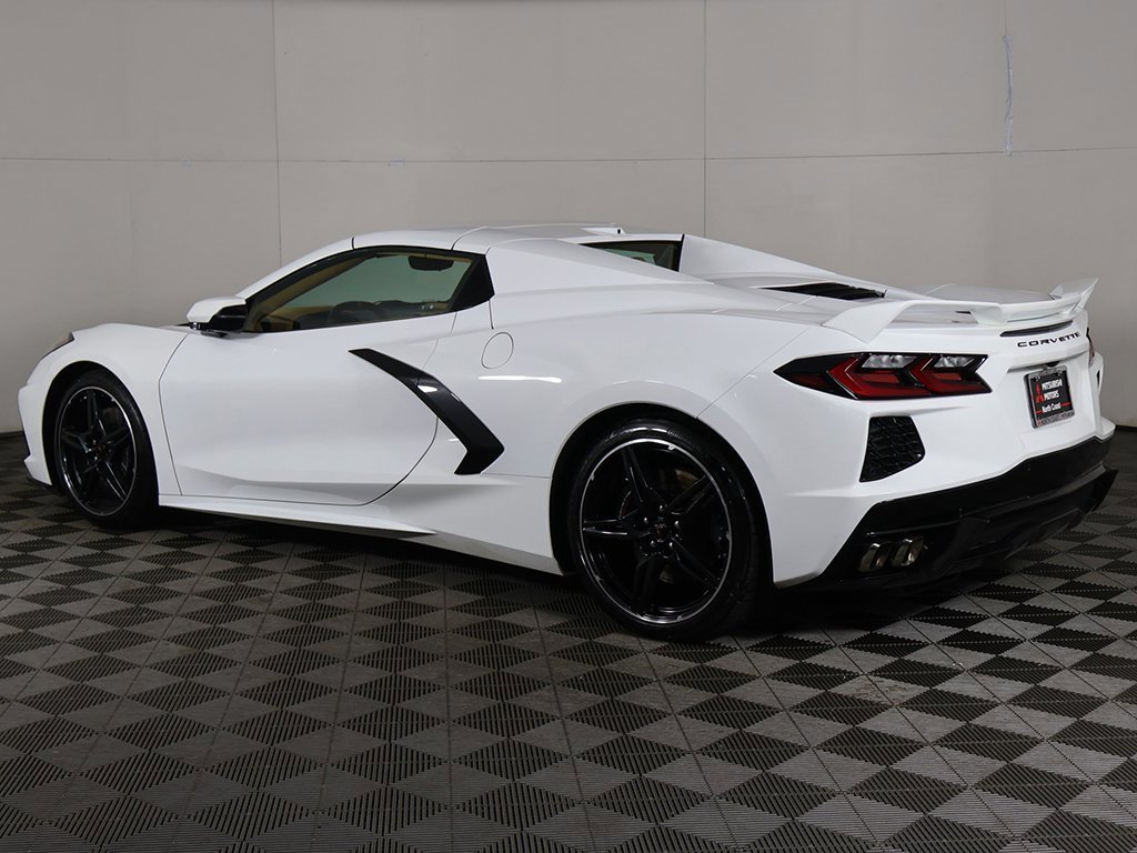 Used 2021 Chevrolet Corvette Stingray Premium Conv w/ Z51 Performance Package image 9