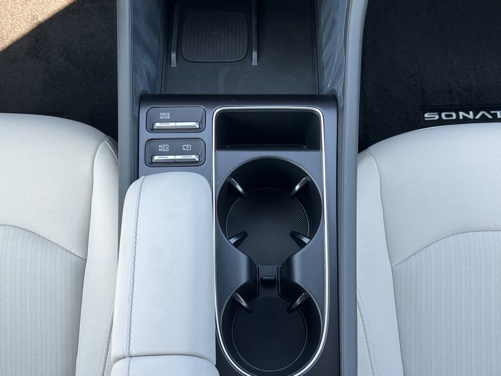 New 2026 Hyundai Sonata SEL image 16