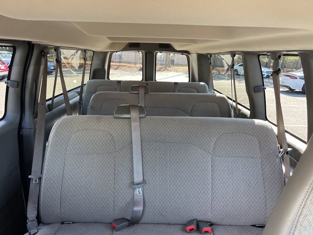 Used 2023 Chevrolet Express 3500 LT w/ LT Preferred Equipment Group image 17