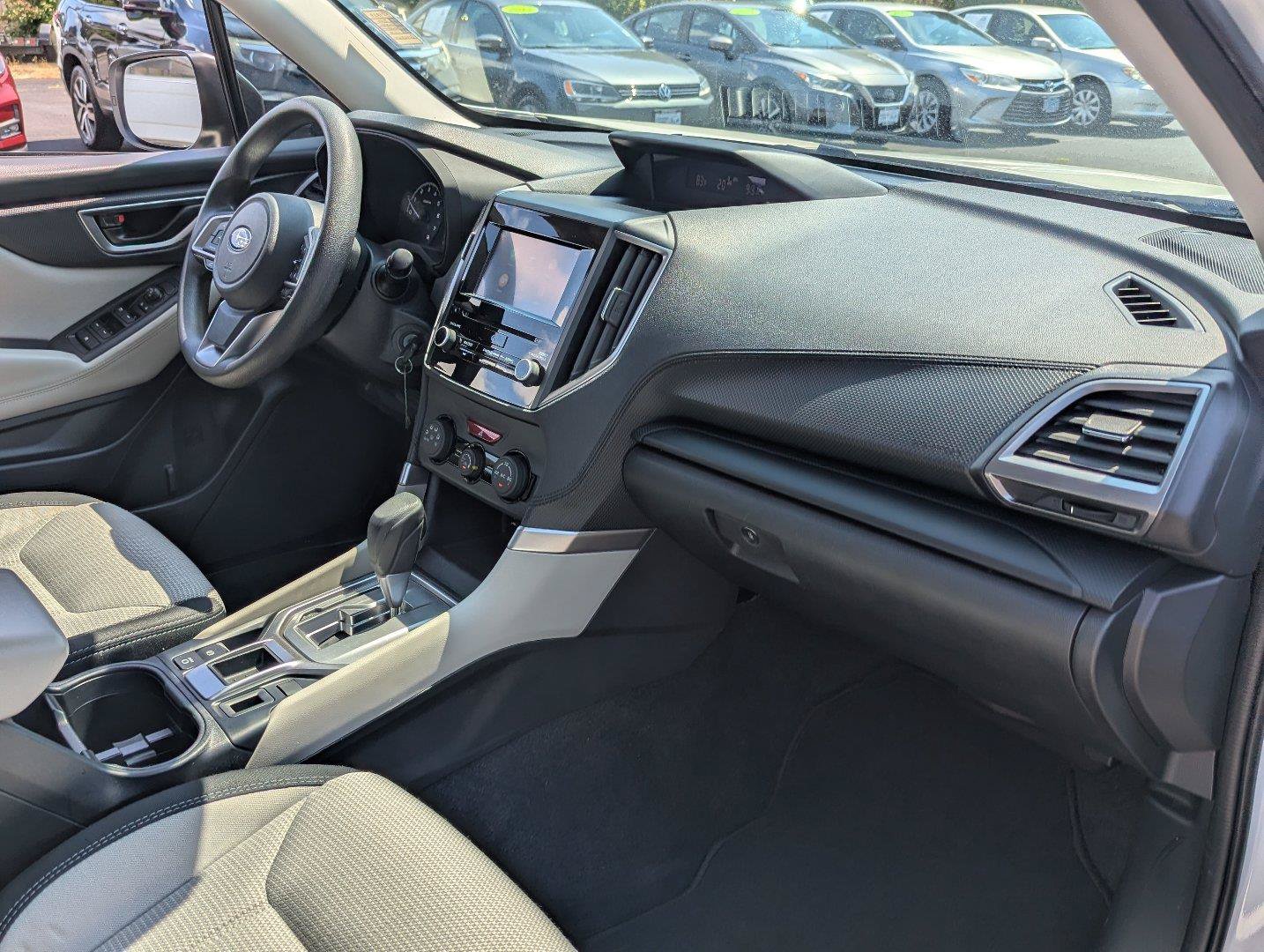 Used 2022 Subaru Forester AWD/4WD image 31
