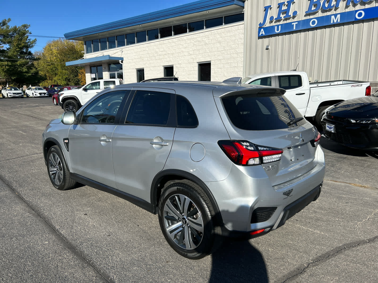 Used 2024 Mitsubishi Outlander Sport ES AWD/4WD image 5