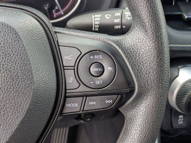 Used 2024 Toyota RAV4 LE AWD/4WD image 23