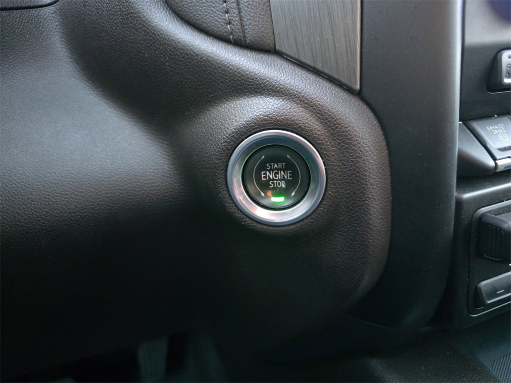 Certified 2023 GMC Sierra 3500 Denali w/ Denali Ultimate Package image 19