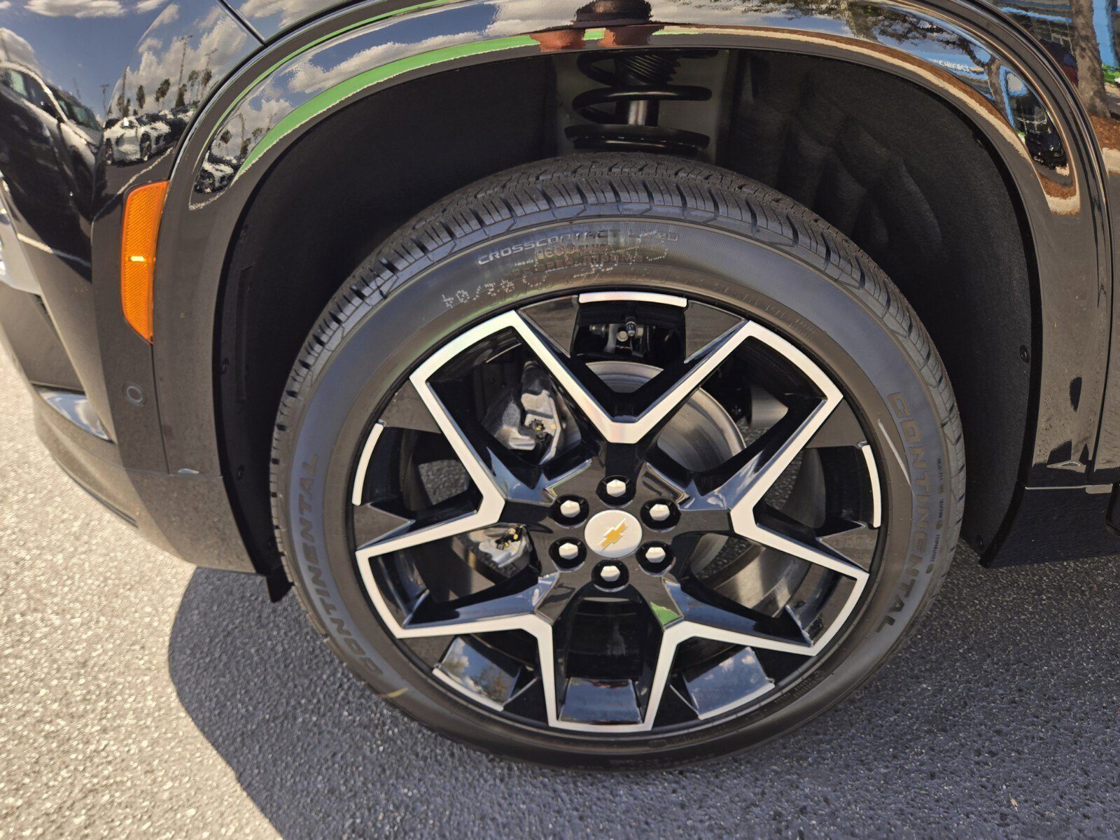 New 2026 Chevrolet Traverse High Country image 4