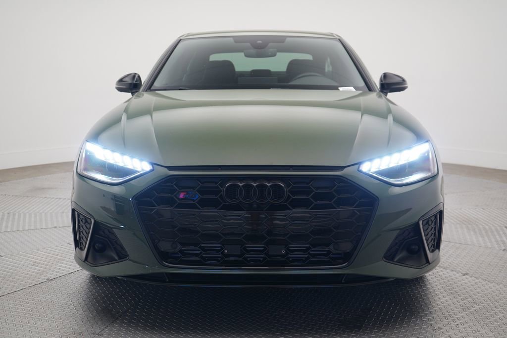 Used 2023 Audi S4 Premium Plus w/ Premium Plus Package image 5