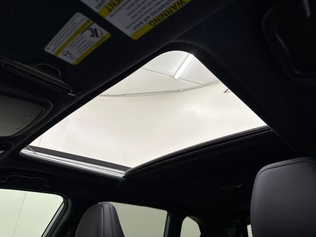 Certified 2025 Subaru Forester Limited image 22