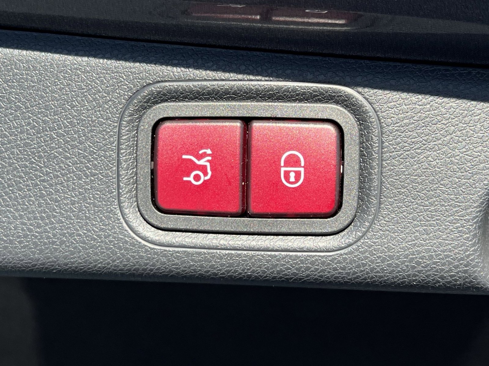 Used 2022 Mercedes-Benz E 350 E 350 image 25