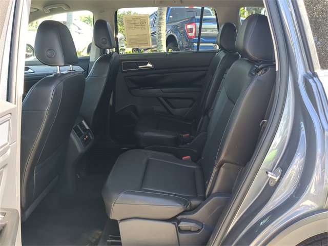 Used 2019 Volkswagen Atlas SE w/ Towing Package image 14