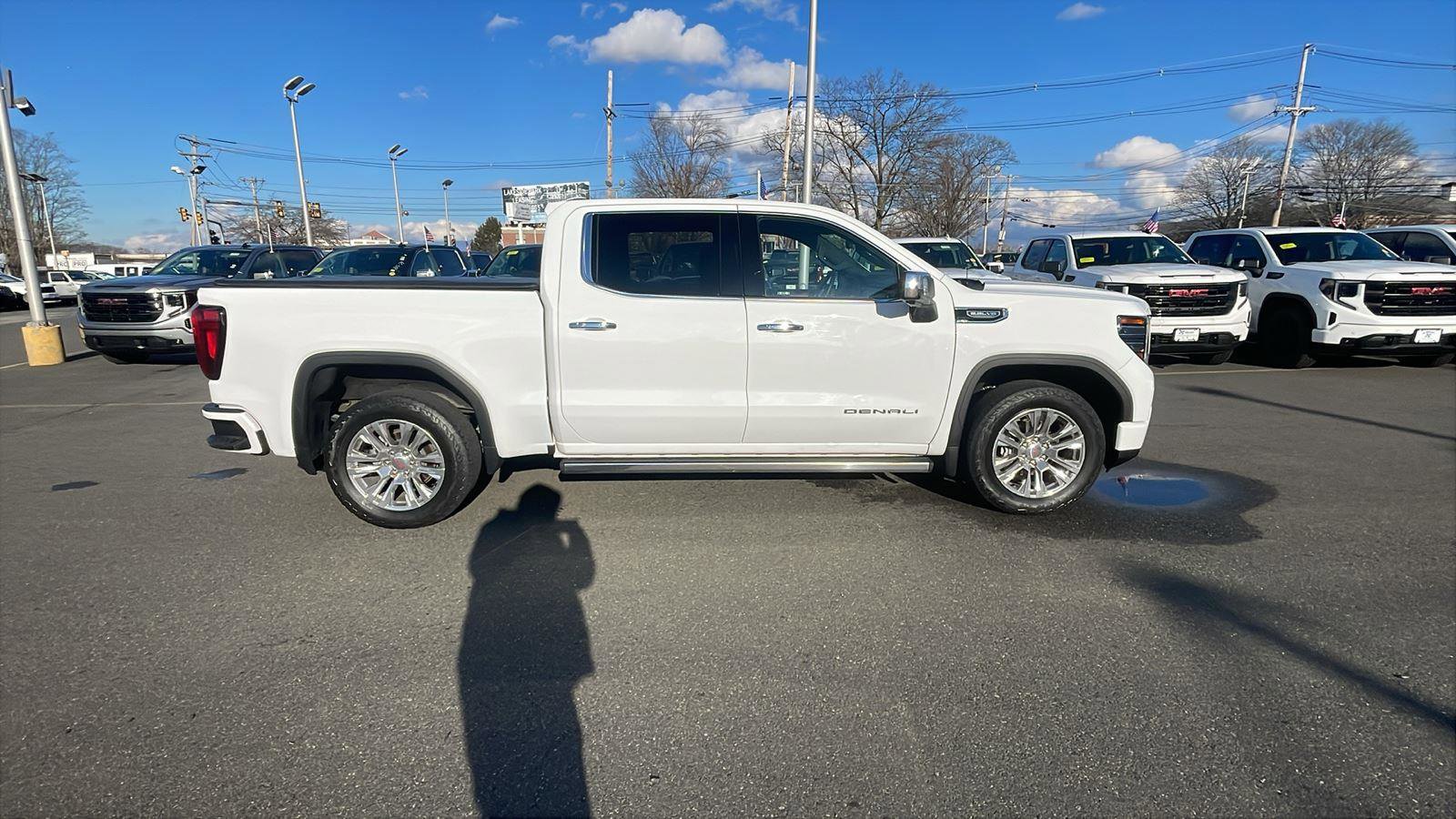 Used 2023 GMC Sierra 1500 Denali w/ Technology Package image 9