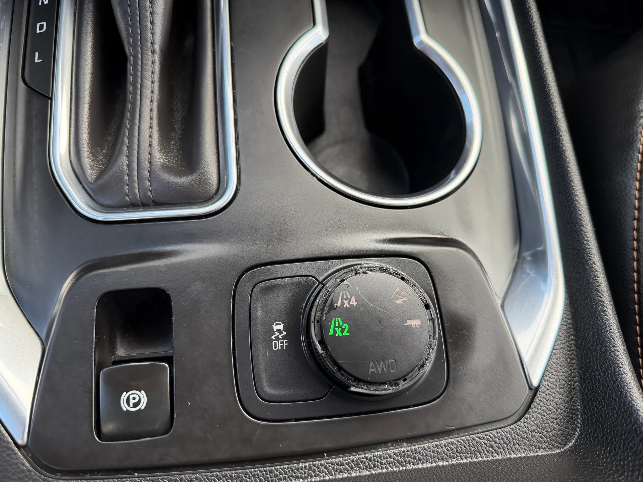 Used 2019 Chevrolet Traverse LT w/ LT Premium Package AWD/4WD image 23