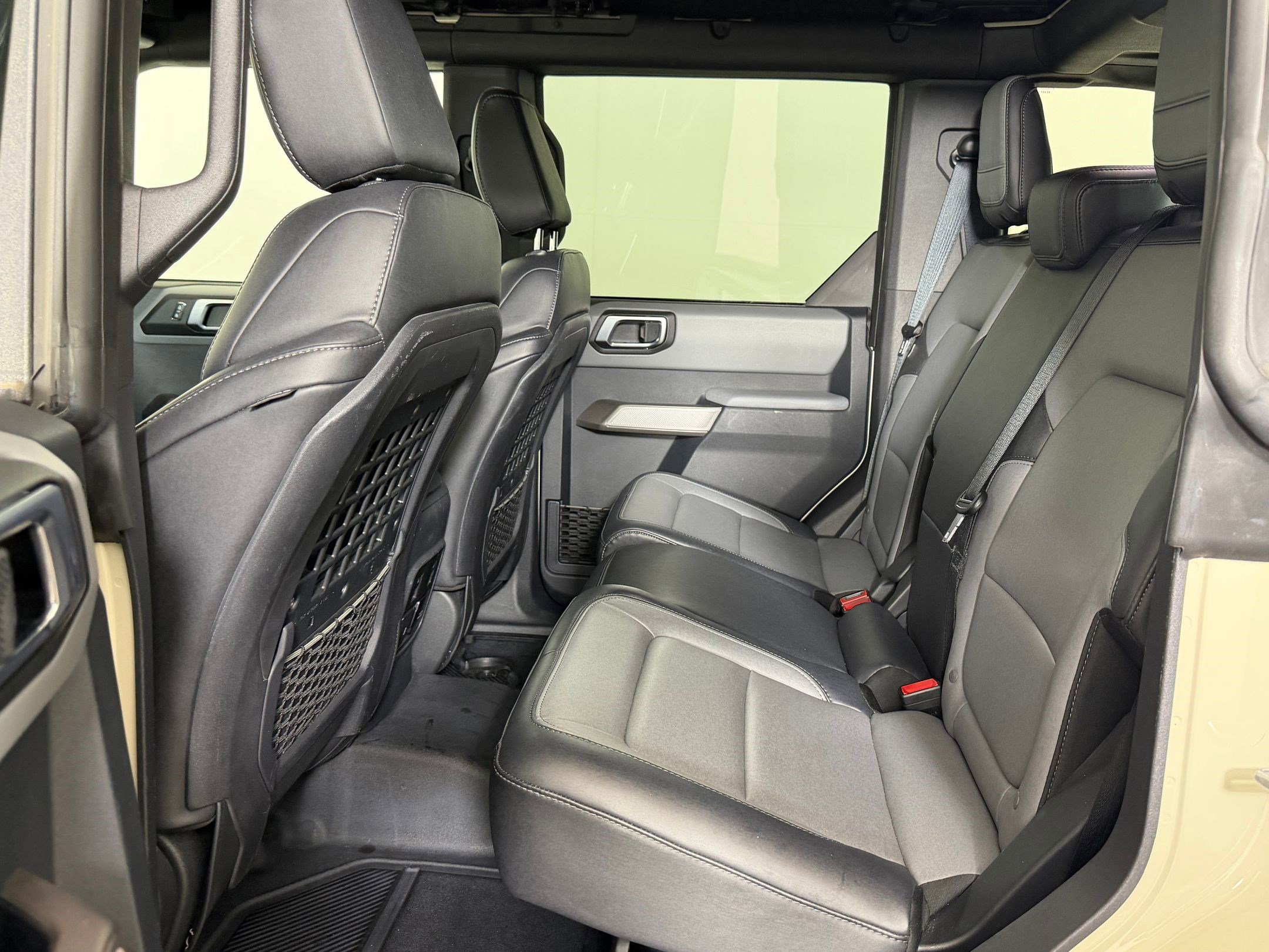 Used 2022 Ford Bronco Everglades AWD/4WD image 15