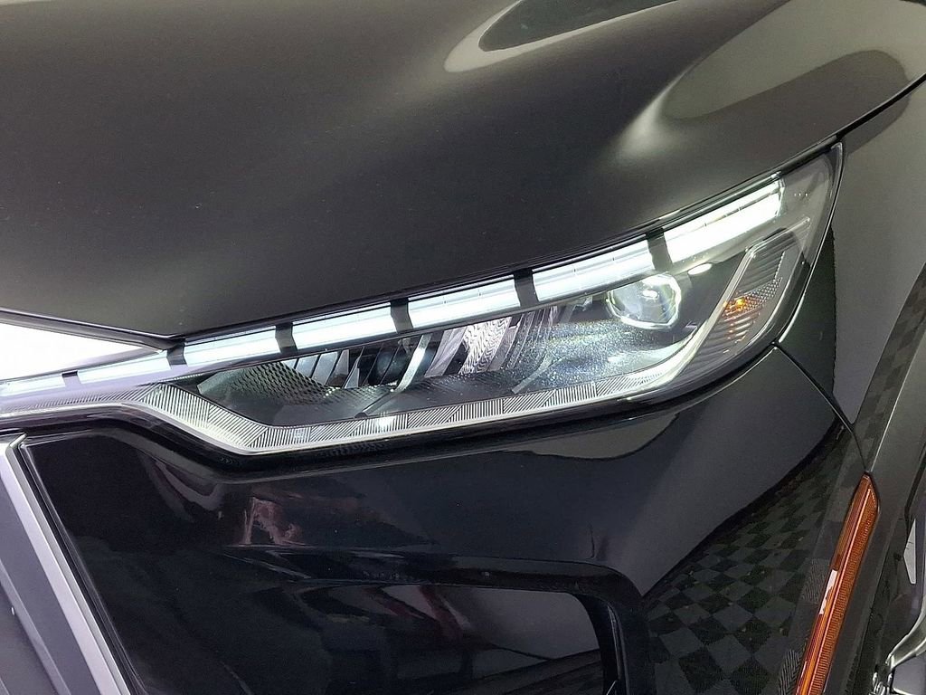 Certified 2026 INFINITI QX60 Pure w/ Cargo Package image 8