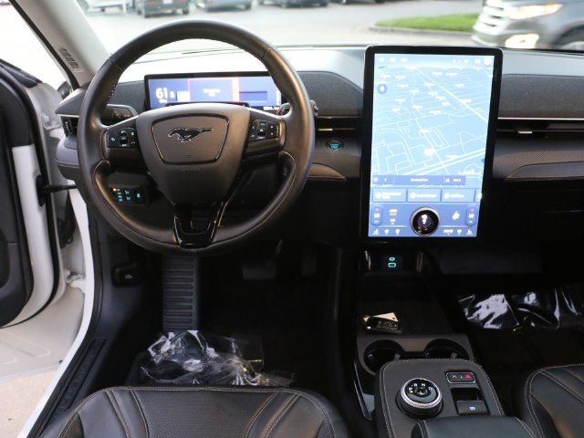 Used 2024 Ford Mustang Mach-E Premium AWD/4WD image 17