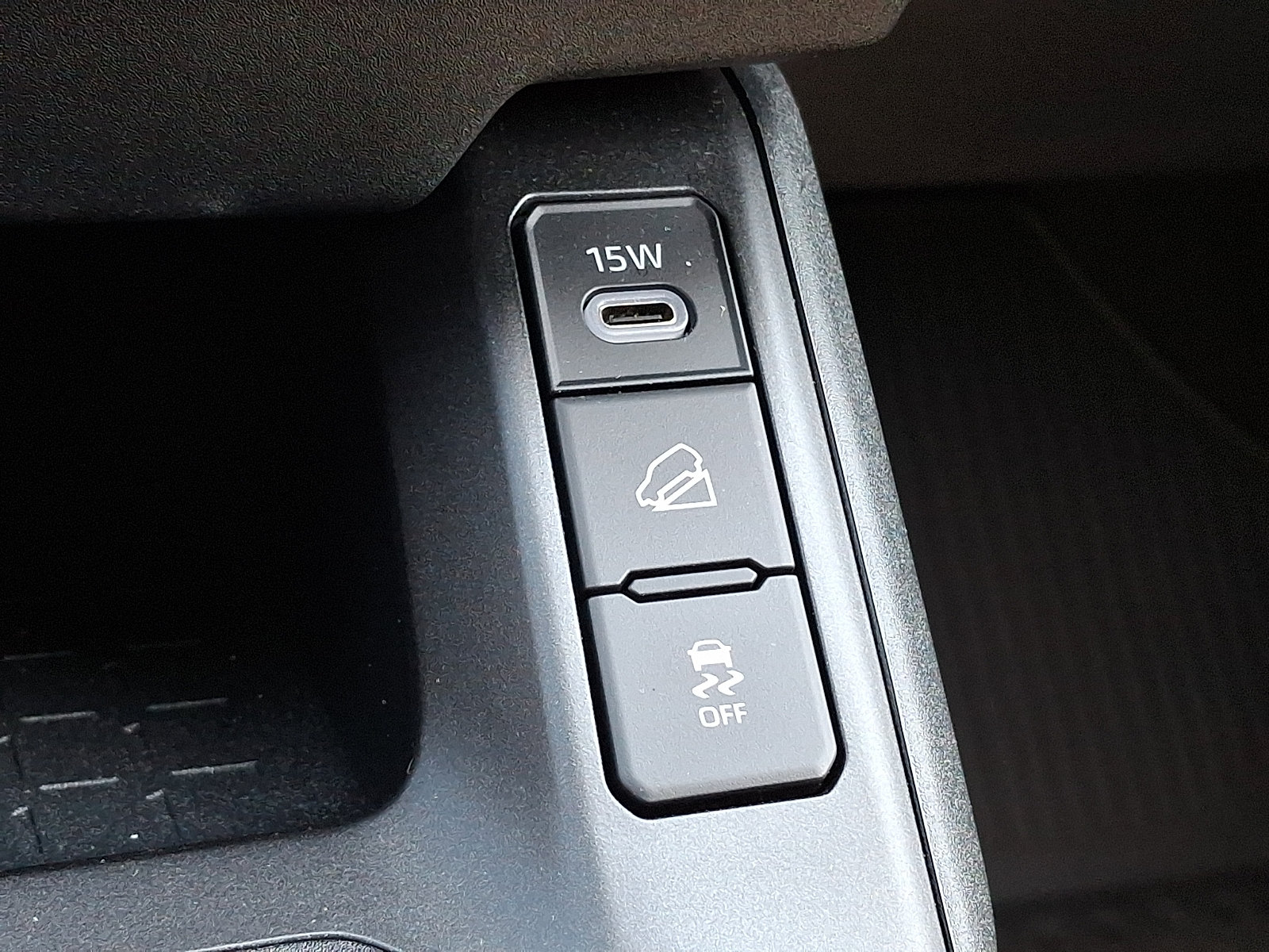 Used 2026 Toyota RAV4 LE AWD/4WD image 25