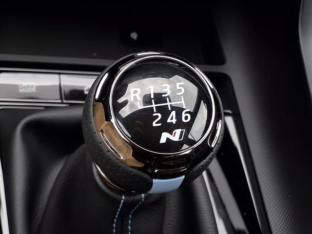 New 2025 Hyundai Elantra N image 21