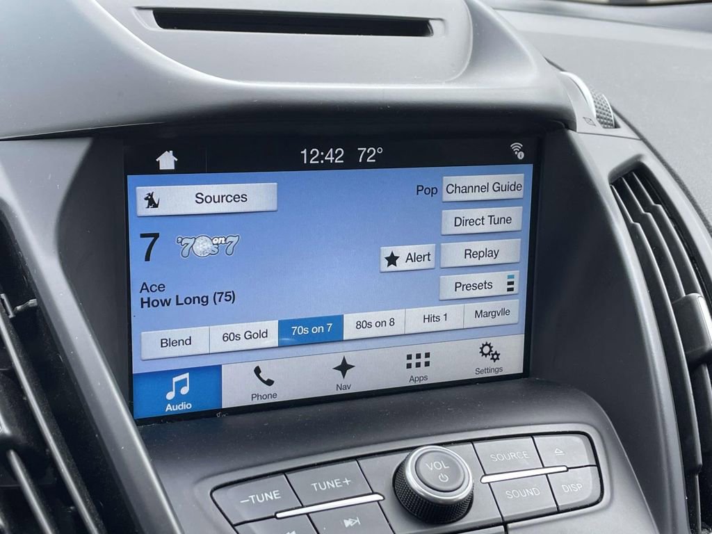 Used 2018 Ford Escape SEL image 26