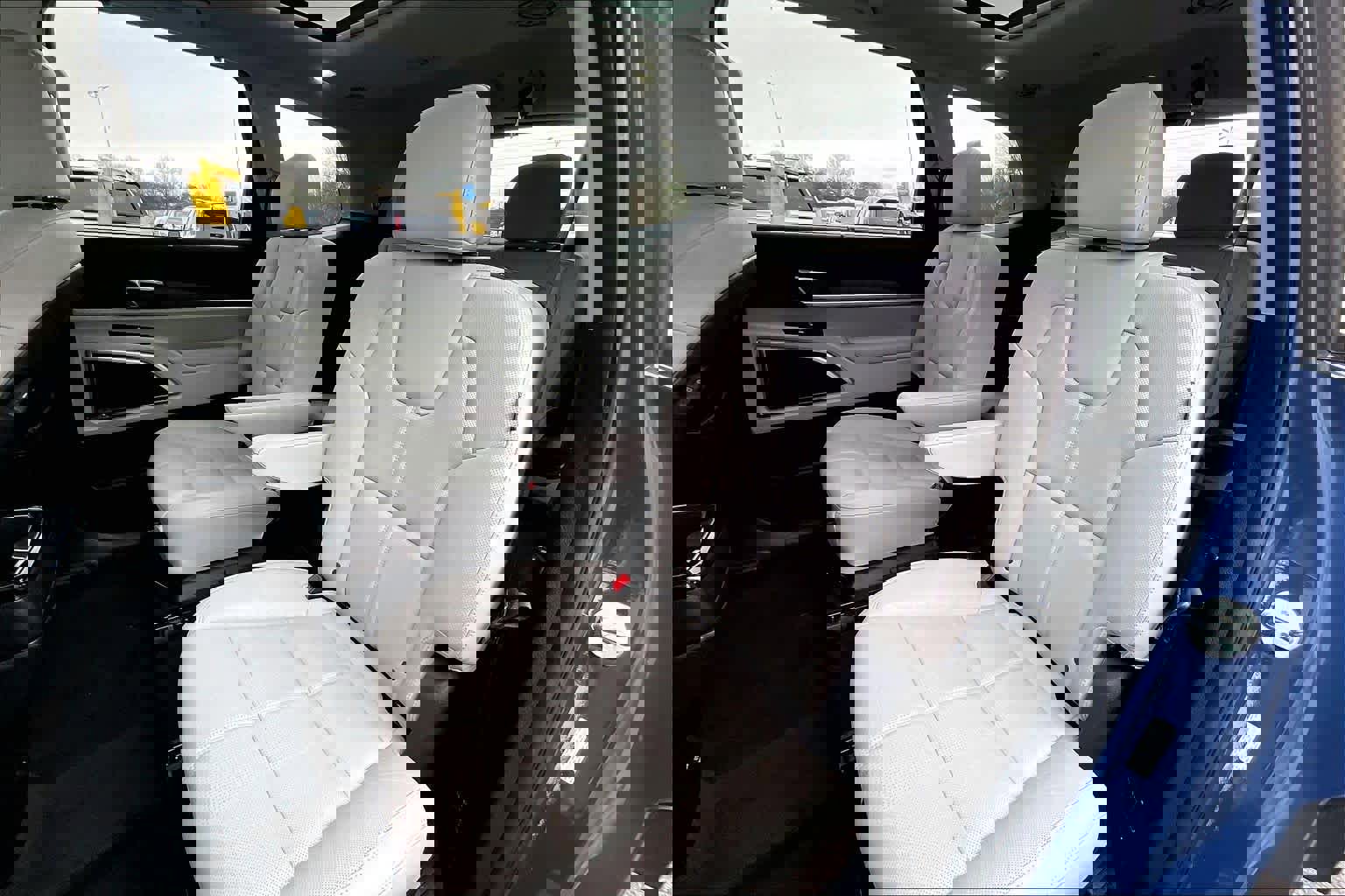 Used 2023 Kia Telluride SX image 20