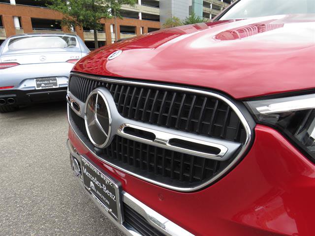 Certified 2024 Mercedes-Benz GLC 300 4MATIC image 26