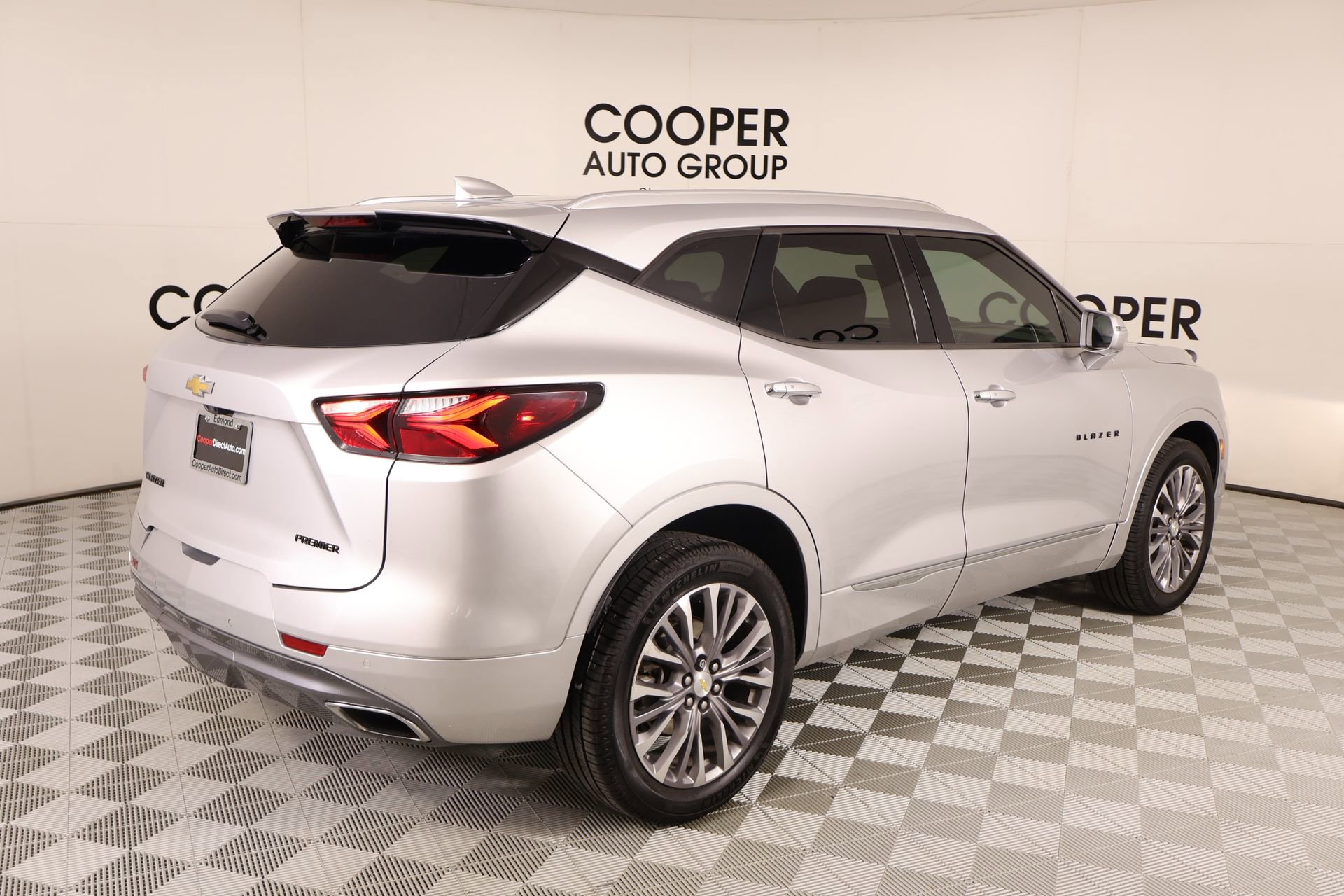 Used 2020 Chevrolet Blazer Premier w/ Driver Confidence II Package FWD image 20