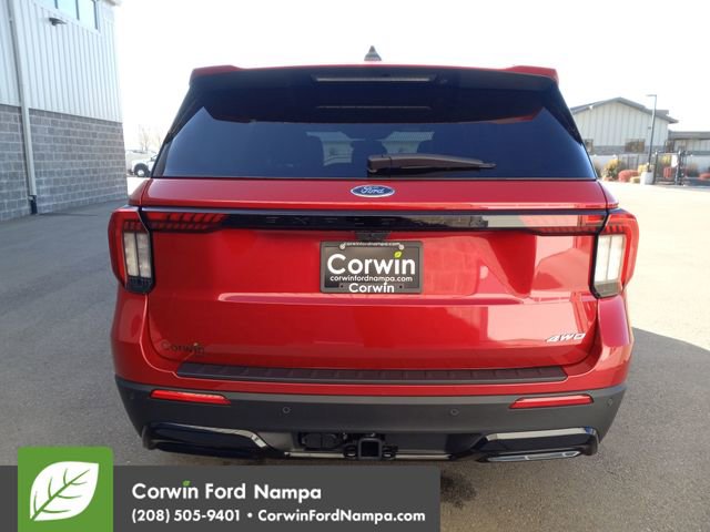 New 2026 Ford Explorer ST-Line w/ ST-Line Street Pack image 4