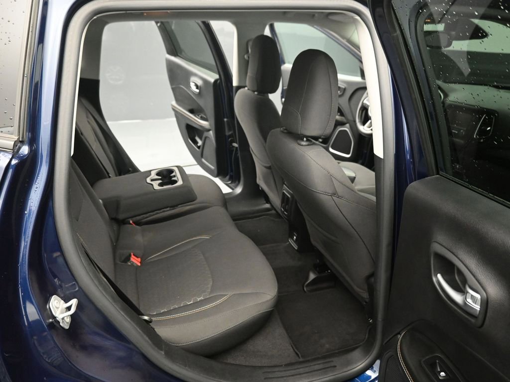 Used 2018 Jeep Compass Sport image 28