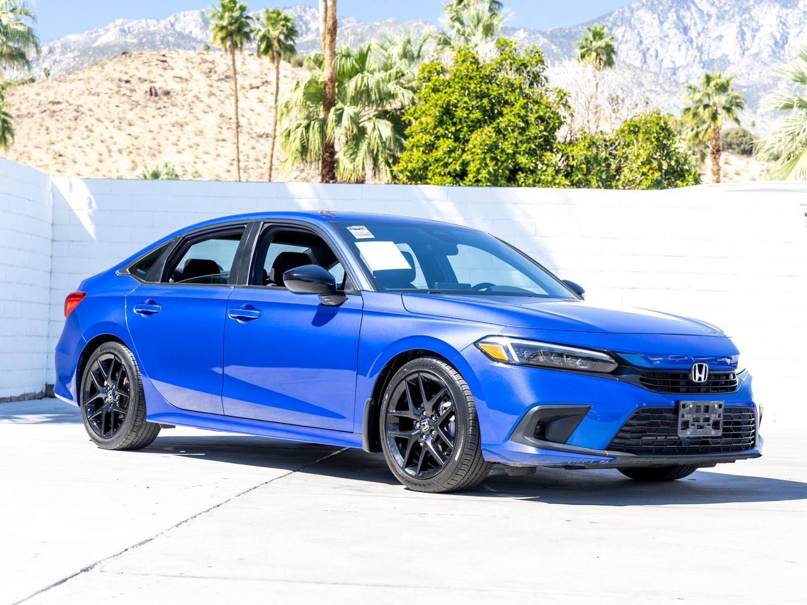 Used 2024 Honda Civic Sport image 2