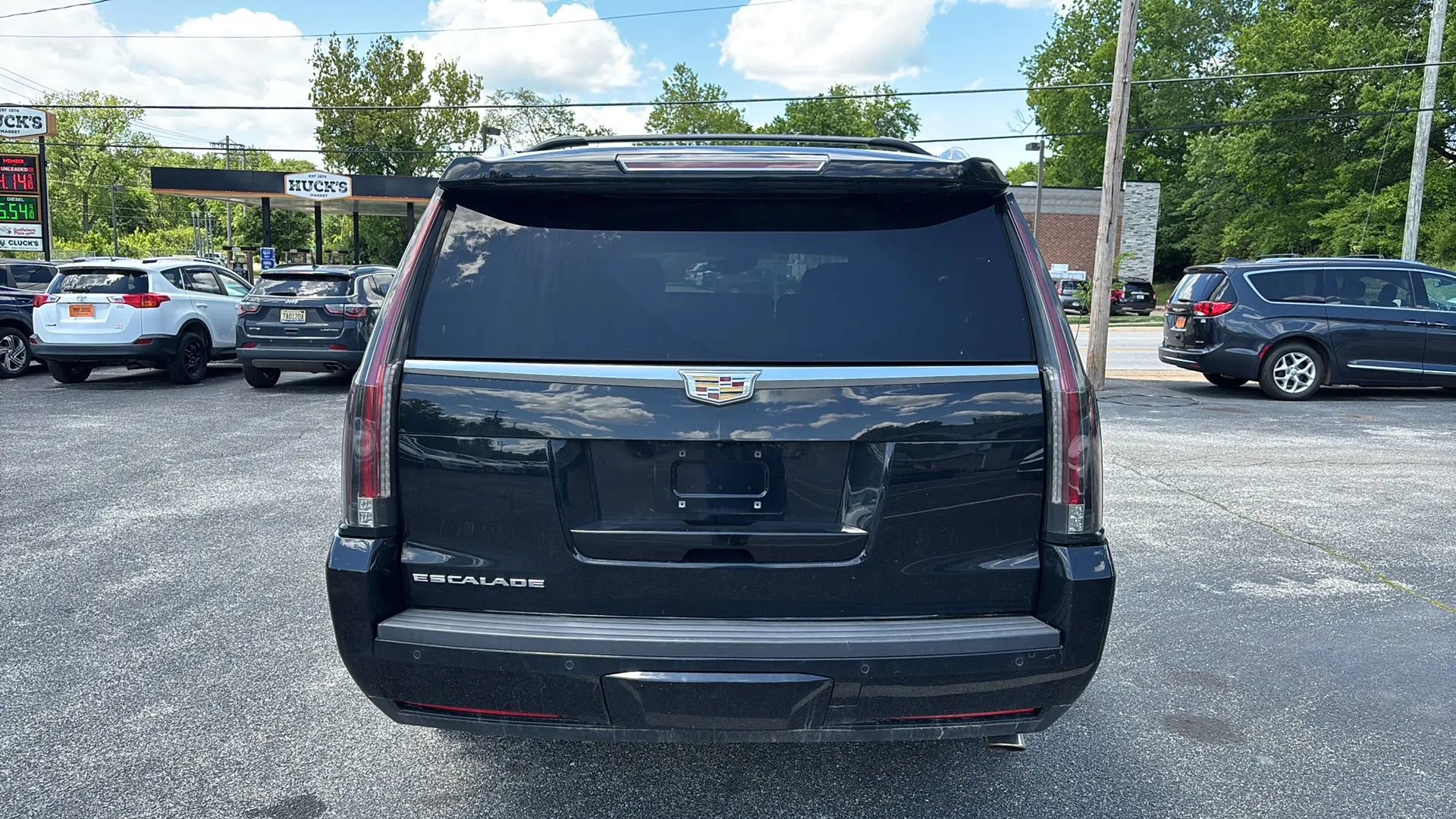 Used 2016 Cadillac Escalade ESV Luxury AWD/4WD image 4